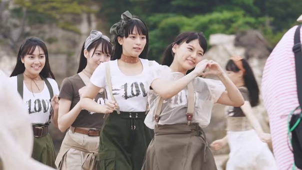 =LOVE Documentary - episode3 -【MV Shooting & Rehearsal for TIF】.MKV - 00057