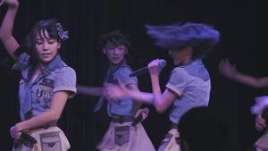 =LOVE Documentary - episode5 -【2017-debut year part1】.MKV - 00022