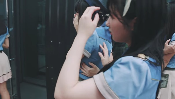 =LOVE Documentary - episode5 -【2017-debut year part1】.MKV - 00076