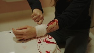 Sharp.Objects.S01E03.Fix.1080p.AMZN.WEB-DL.DDP5.1.H.264-NTb.mkv - 00888