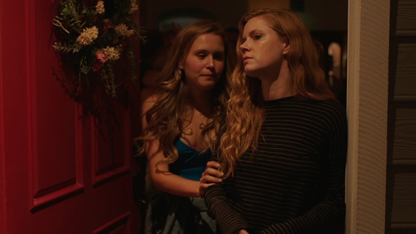 Sharp.Objects.S01E06.Cherry.1080p.AMZN.WEB-DL.DDP5.1.H.264-NTb.mkv - 00418