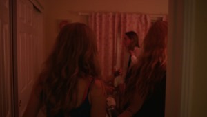 Sharp.Objects.S01E06.Cherry.1080p.AMZN.WEB-DL.DDP5.1.H.264-NTb.mkv - 00450