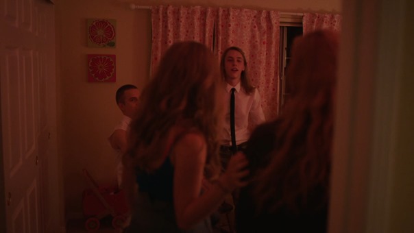 Sharp.Objects.S01E06.Cherry.1080p.AMZN.WEB-DL.DDP5.1.H.264-NTb.mkv - 00452