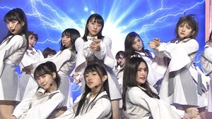 AKB48 - NO WAY MAN   Talk (Best Hits! Kayousai 2018 2018.11.15).ts - 00436