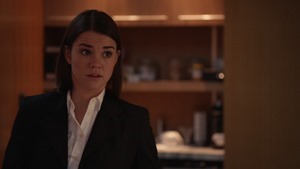 Good.Trouble.S01E01.DTLA.1080p.AMZN.WEB-DL.DDP5.1.H.264-KiNGS.mkv - 00084