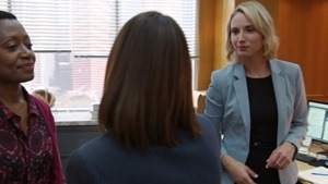 Good.Trouble.S01E01.DTLA.1080p.AMZN.WEB-DL.DDP5.1.H.264-KiNGS.mkv - 00116