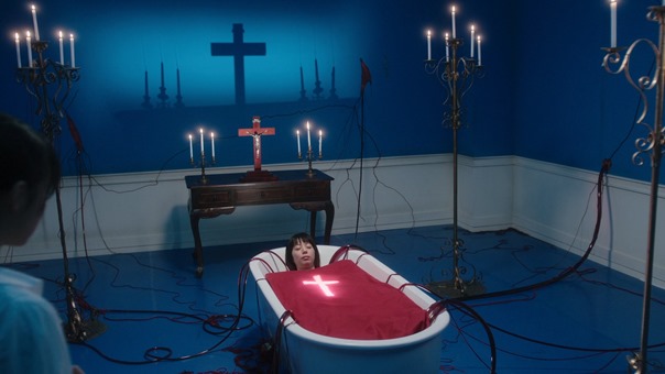 [DragsterPS] TOKYO VAMPIRE HOTEL S01E10 [1080p] [Japanese] [6BA9D8C1].mkv - 01;55;17.208