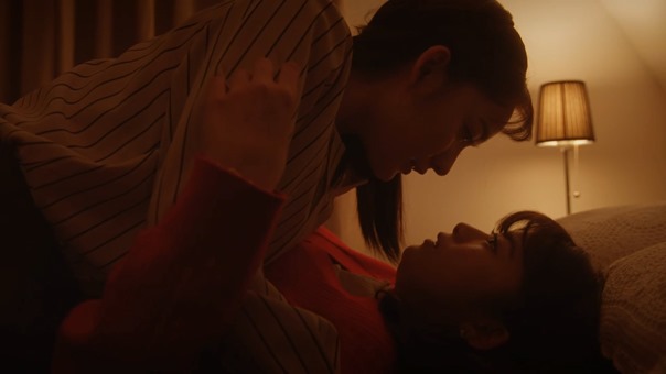 Yuri da 02.mp4 - 06;17;05.677