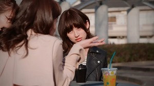 Yuri da 02.mp4 - 08;21;30.310