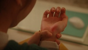 Yuri da 04.mp4 - 06;15;21.813