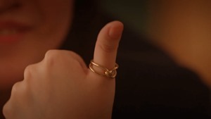 Yuri da 04.mp4 - 08;09;43.794