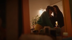 Yuri da 04.mp4 - 09;44;09.970