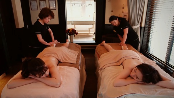 Yuri da 05.mp4 - 00;55;16.632