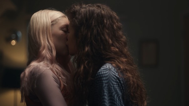 Euphoria.US.S01E03.Made.You.Look.1080p.AMZN.WEB-DL.DDP5.1.H.264-KiNGS.mkv - 26;07;42.838