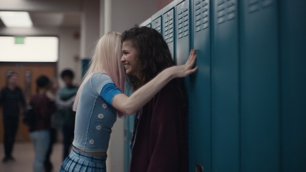 euphoria.us.s01e04.1080p.web.h264-convoy.mkv - 27;01;16.164