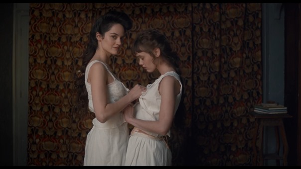 Curiosa (2019) - Trailer (English Subs).mp4 - 00;35;51.313