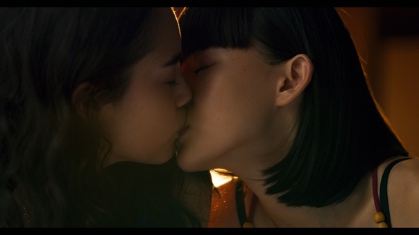 The.Stranded.S01E03.The.Code.1080p.NF.WEB-DL.DDP5.1.x264-NTG.mkv - 18;41;34.012