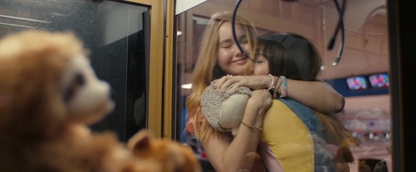 Banana.Split.2020.1080p.WEB-DL.H264.AC3-EVO.mkv - 14;04;09.204