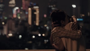 Chi Pu - SHH! CHỈ TA BIẾT THÔI (Chị Chị Em Em OST) - Official MV (치푸).mkv - 01;50;17.087