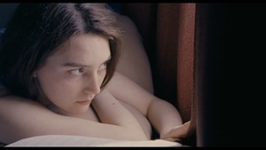 Never Rarely Sometimes Always trailer official from Berlin Film Festival 2020.mp4 - 00;01;28.035