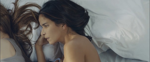 Liz.In.September.2014.1080p.WEBRip.x264.AAC5.1-[YTS.MX].mp4 - 31;21;47.168