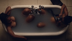 Little.Fires.Everywhere.S01E06.2160p.WEB.h265-NiXON.mkv - 15;54;13.000