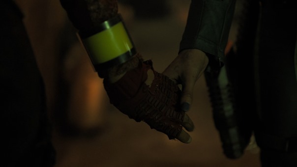 Vagrant.Queen.S01E09.All.Old.Things.Must.Pass.Part.1.1080p.AMZN.WEB-DL.DDP5.1.H.264-CasStudio.mkv - 13;30;44.702