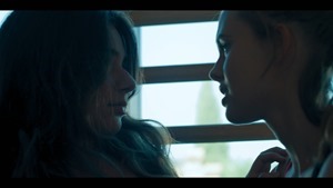 Curon.S01E03.1080p.WEB.H264-CRYPTIC.mkv - 14;19;06.584