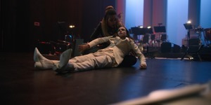 The.Umbrella.Academy.S01E10.The.White.Violin.1080p.NF.WEBRip.DDP5.1.x264-NTb.mkv - 20;48;00.160