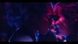 Kissing.Game.S01E01.1080p.NF.WEB-DL.DDP5.1.x264-TEPES.mkv - 09;56;25.482