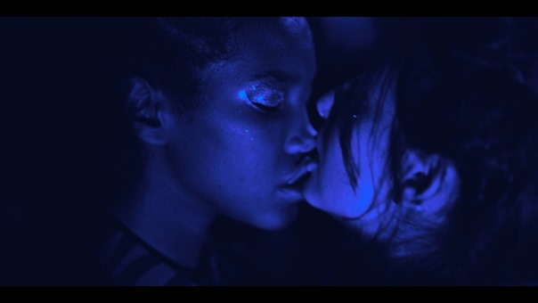 Kissing.Game.S01E02.1080p.NF.WEB-DL.DDP5.1.x264-TEPES.mkv - 03;02;37.376