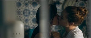 Replace.2017.1080p.WEBRip.DD5.1.x264-FGT.mkv_snapshot_00.41.27.106