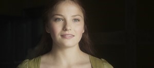 Carmilla.2020.1080p.WEB-DL.DD5.1.H.264-EVO.mkv_snapshot_00.41.45.631