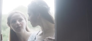 Carmilla.2020.1080p.WEB-DL.DD5.1.H.264-EVO.mkv_snapshot_00.43.32.060