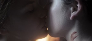 Carmilla.2020.1080p.WEB-DL.DD5.1.H.264-EVO.mkv_snapshot_01.10.38.166