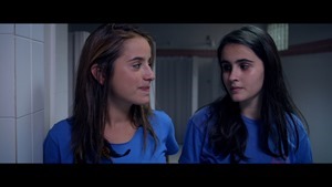 K.M.P.2015.PORTUGUESE.ENSUBBED.1080p.AMZN.WEBRip.DD5.1.x264-NTG.mkv_snapshot_01.23.16.582