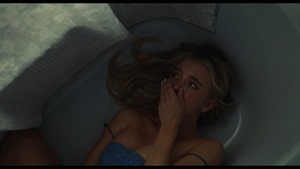 Euphoria.US.S02E01.Trying.to.Get.to.Heaven.Before.They.Close.the.Door.1080p.HMAX.WEB-DL.DD5.1.x264-KiNGS.mkv_snapshot_00.36.03.127