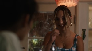 Th.F.2021.2160p.HMAX.WEB-DL.HDR.HEVC-CMRG.mkv_snapshot_00.20.43.573