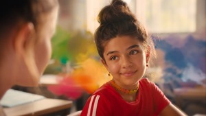 crush.2022.2160p.web.h265-naisu.mkv_snapshot_00.05.57.008