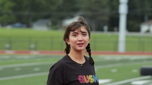 crush.2022.2160p.web.h265-naisu.mkv_snapshot_00.21.08.984