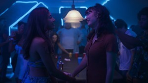 crush.2022.2160p.web.h265-naisu.mkv_snapshot_00.31.38.140