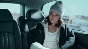 Irma.Vep.E01.The.Severed.Head.1080p.HMAX.WEB-DL.DD5.1.H.264-playWEB.mkv_snapshot_02.54.283