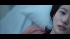 L.W.S01E08.Episode.8.1080p.NF.WEB-DL.DDP2.0.x264-MARK.mkv_snapshot_01.00.59.893