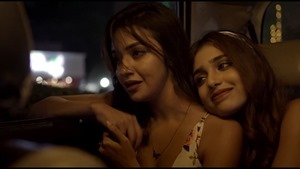 PANKHIRYA UDI UDI 2 - - Still Loving You.mp4_snapshot_06.15.246