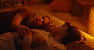 Stop-Zemlia.2021.1080p.BluRay.DD5.1.x264-EA.mkv_snapshot_01.17.17.699