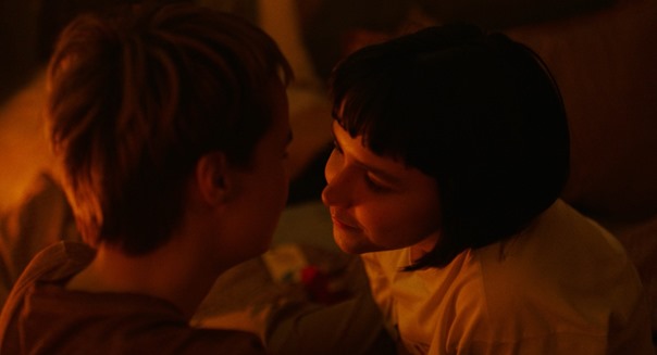 Stop-Zemlia.2021.1080p.BluRay.DD5.1.x264-EA.mkv_snapshot_01.18.00.220