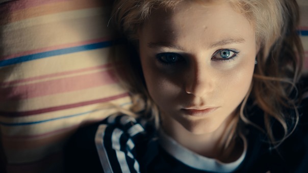 t.c.f.s01e01.2160p.web.h265-ggwp.mkv_snapshot_46.34.399