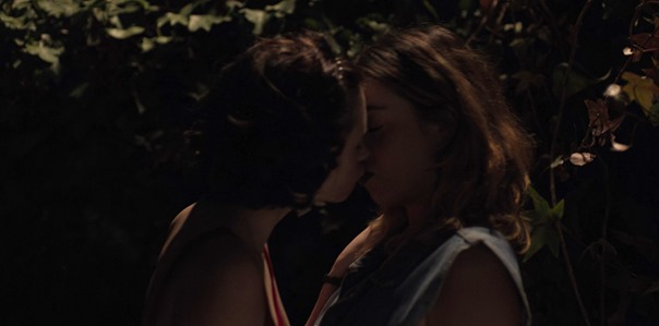 P.L.S01E01.HDR.2160p.WEB.h265-EDITH.mkv_snapshot_37.00.085