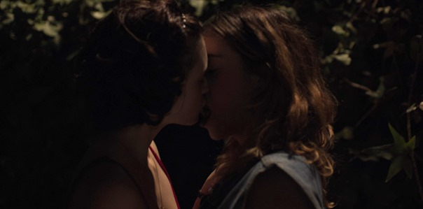 P.L.S01E01.HDR.2160p.WEB.h265-EDITH.mkv_snapshot_37.01.477