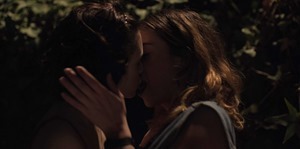 P.L.S01E01.HDR.2160p.WEB.h265-EDITH.mkv_snapshot_37.03.956